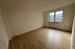 Wohnung mieten in Fritz-Husemann-Str. 34, 59192 Bergkamen, Renovierte 1,5 Zimmer-Wohnung, zentrale Lage in Bergkamen