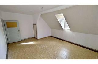 Wohnung mieten in 98587 Steinbach-Hallenberg, Helle 3-Zimmer-Dachgeschosswohnung mit Charme – ideal für Paare oder kleine Familien