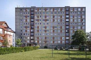 Wohnung mieten in Platz Der Demokratie, 15236 Jacobsdorf, 2-Raum-Wohnung mit Loggia