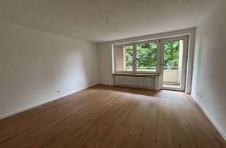 Wohnung mieten in Wertinger Straße 89, 86156 Bärenkeller, Renovierte 2-Zimmer Wohnung mit Loggia im Bärenkeller zu vermieten
