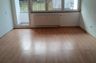 Wohnung mieten in Staufeneckstraße 54, 73054 Eislingen, 1-Zimmer Wohnung mit Balkon in Eislingen/Fils