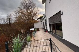 Lofts mieten in Neuenhausener Weg 14, 51674 Wiehl, wunderschöne Loftwohnung mit Terrasse und Gartenstück