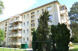 Wohnung mieten in Artur-Becker-Ring 57, 03130 Spremberg, große 3-Raum-Wohnung mit Balkon im Grünen zu vermieten