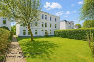 Haus kaufen in 25541 Brunsbüttel, Voll vermietetes 3-Parteienhaus mit Altbaucharme in Brunsbüttel