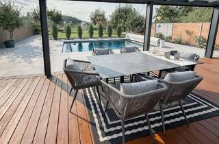 Haus kaufen in 79235 Vogtsburg, Modernes Luxus 5 Zimmer Haus mit Pool, Aussicht, 173qm & Top-Energiewerten im Kaiserstuhl