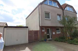 Doppelhaushälfte kaufen in Heppendorfer Straße 33, 50127 Bergheim, 50127 Bergheim-Ahe: Doppelhaushälfte mit Garten und großer Garage.