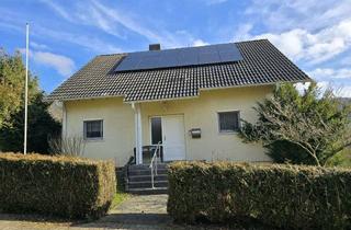 Einfamilienhaus kaufen in 52385 Nideggen, Freundliches und modernisiertes 5-Zimmer-Einfamilienhaus in Nideggen-Brück mit Burgblick