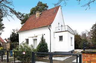 Einfamilienhaus kaufen in Hubertusdamm, 14480 Potsdam, Leerstehendes Einfamilienhaus auf großzügigem Grundstück in gefragter Potsdamer Wohnlage