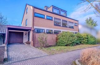 Einfamilienhaus kaufen in 58099 Boele, Schönes freistehendes Einfamilienhaus mit ELW, zwei Garagen, Garten, Schwimmhalle & Sauna