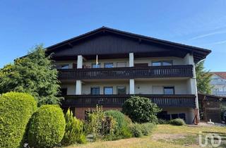 Haus kaufen in 35075 Gladenbach, Großzügiges ZFH mit 2 Einheiten, Doppelgarage, Carport & Fernblick in Mornshausen