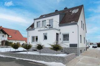 Einfamilienhaus kaufen in 96173 Oberhaid, Modernisiertes Zweifamilienhaus mit bewohnbarem Nebengebäude & Baugrundstück