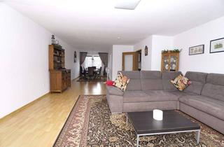 Haus kaufen in 66877 Ramstein-Miesenbach, 4 Parteienhaus voll vermietet