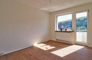 Wohnung mieten in Straße Des Aufbaus 16, 37345 Großbodungen, Platz zum Träumen: Helle 3-Raum-Wohnung mit Balkon in Großbodungen!