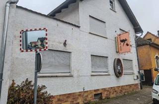 Haus kaufen in 55278 Hahnheim, Großer Winzerhof mit Weinstube