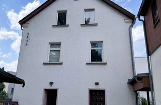 Mehrfamilienhaus kaufen in 09350 Lichtenstein, 3 Wohnungen + 140 m² Nebengebäude – Ihr Projekt ab 85.000 €