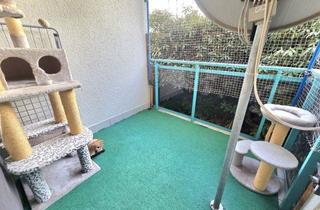 Wohnung kaufen in 09212 Limbach-Oberfrohna, Attraktive 3-Zimmer-Eigentumswohnung mit Balkon und Garage! Ideal für Kapitalanleger!