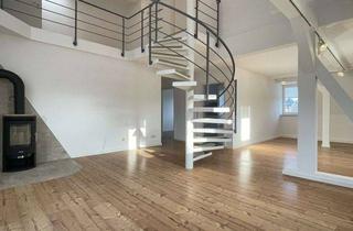 Wohnung mieten in Am Jahnteich, 08606 Oelsnitz, Modernisierte 3-Raum Dachgeschosswhg. mit Dachterrasse & Kamin