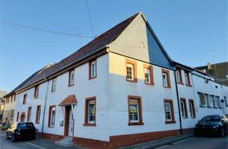 Haus kaufen in 67819 Kriegsfeld, EUPORA® Immobilien: Wohnhaus in Kriegsfeld mit separatem Freizeitgarten