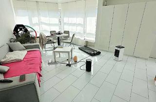 Wohnung kaufen in Otto-Suhr-Allee 106A, 10585 Charlottenburg, Frei zum 30.11.2026 inkl. Tiefgaragenstellplatz