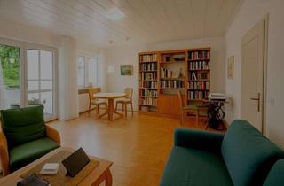 Wohnung kaufen in 40597 Benrath, 2-Zimmer-Eigentumswohnung 2 Balkone + Garage