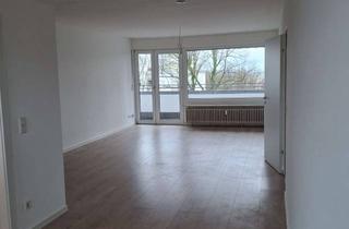 Wohnung mieten in Berliner Straße 36, 61449 Steinbach, Erstbezug nach Sanierung: 3,5-Zi-DG-Wohnung mit Balkon in Steinbach (Taunus)