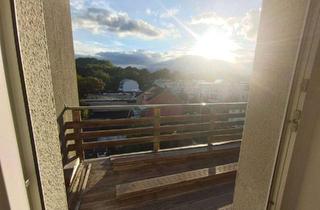 Wohnung mieten in Rurstraße 15, 52349 Düren, Geräumige 4‑Zimmer Wohnung im 3. OG mit Balkon in Düren