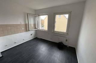 Wohnung mieten in Hövelstraße 108, 45326 Altenessen-Süd, Schöne 2-Zimmer-Wohnung mit Tageslichtbad