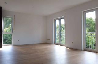 Wohnung mieten in Rennweg 27a, 93049 Westenviertel, Helle 2 Zimmerwohnung in Prüfening mit Blick auf Obstgarten