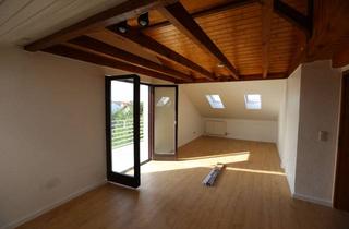 Wohnung mieten in Benzstraße 31, 68623 Lampertheim, Lampertheim, gepflegte 3-Zimmer-Dachgeschosswohnung mit Balkon und EBK