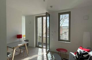 Wohnung mieten in Großbeerenstr., 14482 Babelsberg Süd, Möbliertes 1-Zimmer-Apartment im 2. OG in Potsdam Babelsberg Süd