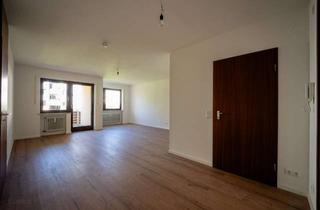 Wohnung mieten in 86391 Stadtbergen, Neurenovierte 3-Zi-Wohnung mit Balkon in Stadtbergen
