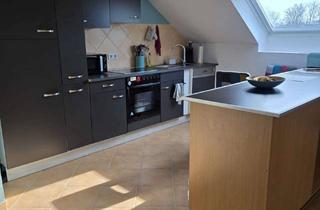 Wohnung mieten in Kronprinzenstraße 28, 47441 Moers, Dachgeschosswohnung mit Dachloggia zu vermieten.