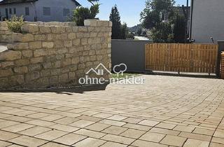 Doppelhaushälfte kaufen in 85095 Dörndorf, Neuwertige DHH mit Garage