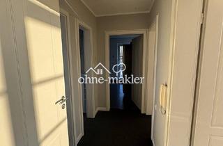 Wohnung mieten in 82216 Maisach, 3-Zimmer-Dachgeschosswohnung mit Balkon + Einbauküche Maisach, Nutzfläche 151 qm, direkt an der S3