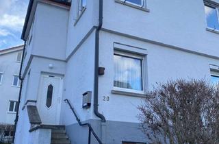 Mehrfamilienhaus kaufen in 70378 Hofen, Großzügiges Mehrfamilienhaus mit Dachgeschoss-Ausbau, TG & Stellplätzen