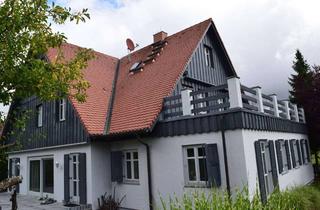 Haus kaufen in 91097 Oberreichenbach, Top Mehrgenerationenhaus mit natürlicher Eleganz in Oberreichenbach (ERH)