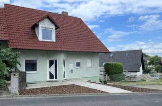 Haus mieten in Bahnhofstraße 24, 97440 Werneck, Gepflegte Doppelhaushälfte in Werneck