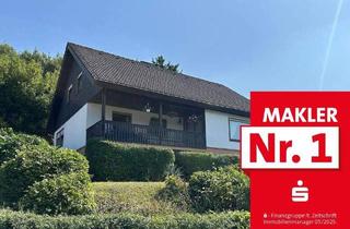 Einfamilienhaus kaufen in 57334 Bad Laasphe, Bad Laasphe - Idyllisches Familienhaus mit Balkon und viel Platz