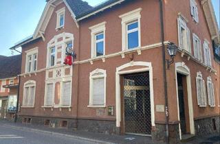 Haus kaufen in 77736 Zell, Zell - Wohn- und Geschäftshaus mit Entwicklungspotenzial in Toplage von Zell a. H.