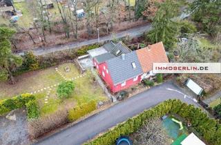 Doppelhaushälfte kaufen in 13629 Berlin, Mehrfamilienhaus, Wohnhaus in Berlin