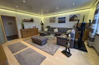 Wohnung kaufen in 74564 Crailsheim, Crailsheim - Sofort beziehbare, renovierte 3 Zimmerwohnung mit Garage