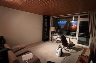 Wohnung kaufen in 42117 Wuppertal, Wuppertal - In den Birken drei Zimmerwohnung, Balkon und Tiefgaragenstellpl