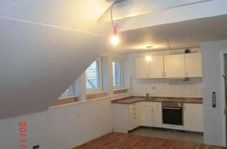 Wohnung mieten in 72764 Reutlingen, Reutlingen - Helle, komfortable Dachgeschosswohnung in RT-Altstadt, Bahnhofsnähe, 100% erneuerbare Energie