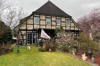 Doppelhaushälfte kaufen in 16515 Oranienburg, Oranienburg - Fachwerk-Doppelhaushälfte