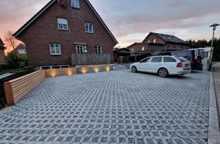 Haus kaufen in 25899 Niebüll, Niebüll - Wohnhaus mit zwei Wohneinheiten und Kellergeschoss