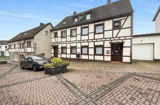 Haus kaufen in 53925 Kall, Kall - Rendite-Perle in Kall: 2 sanierte Häuser 6,4 % Rendite | Garage