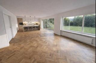 Doppelhaushälfte kaufen in 52441 Linnich, Linnich - Frisch sanierte Doppelhaushälfte mit Garten und 2 Garagenplätzen