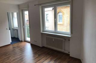 Wohnung kaufen in 70184 Ost, TOP: Gepflegte 1-Zi.-Wohnung in ruhiger u. zentraler Lage *Balkon, Küchenzeile, Keller*