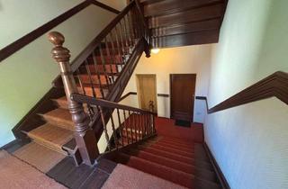 Wohnung kaufen in Uhlandstraße 32, 04177 Altlindenau, * DG-Maissonette * 2 Zimmer * Küche/Bad mit Fenster * Laminat *