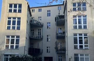 Wohnung kaufen in 14776 Neustadt, Stilvolle Altbauwohnung mit Balkon, Stellplatz & großzügigem Grundriss in bester Lage